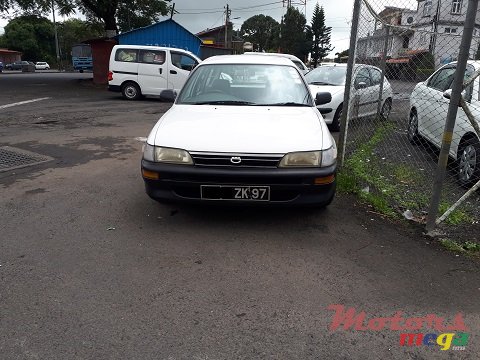 1997' Toyota Corolla photo #3