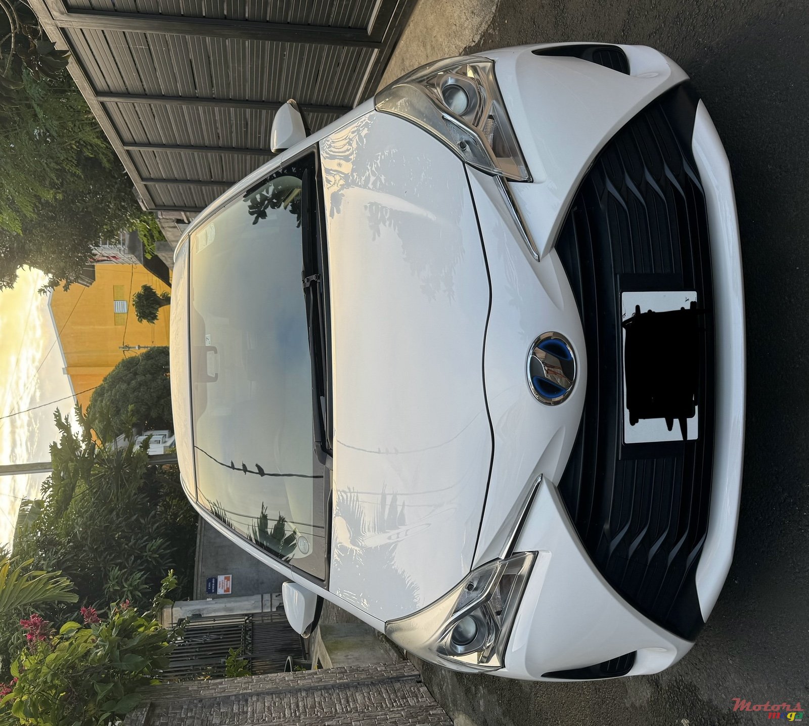 2018' Toyota Vitz photo #1