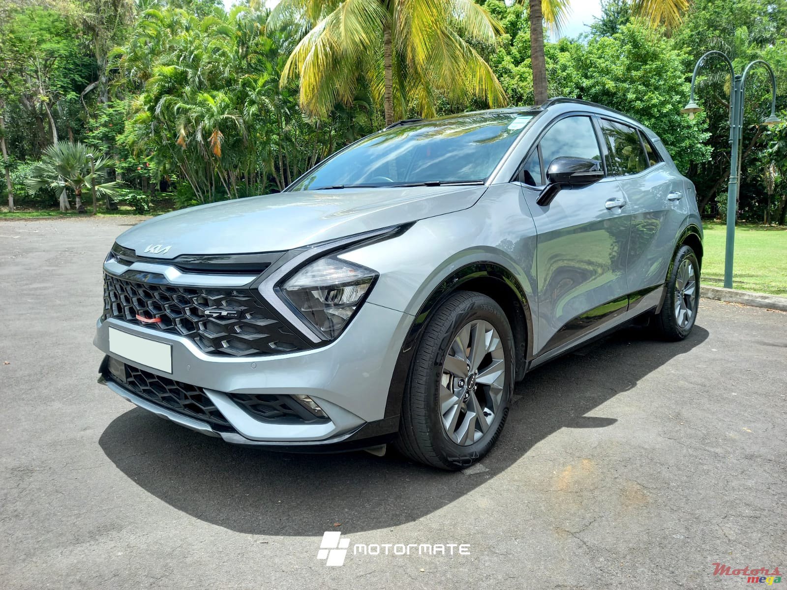 2024' Kia Sportage GT LINE PLUS photo #2