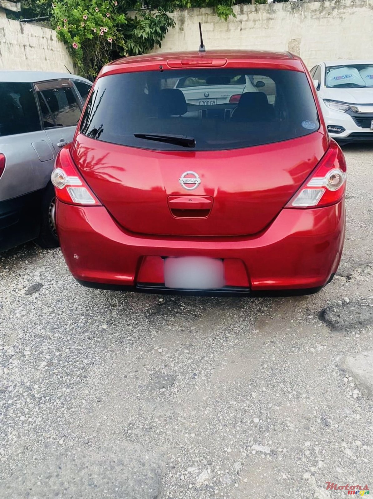 2008' Nissan Tiida photo #2