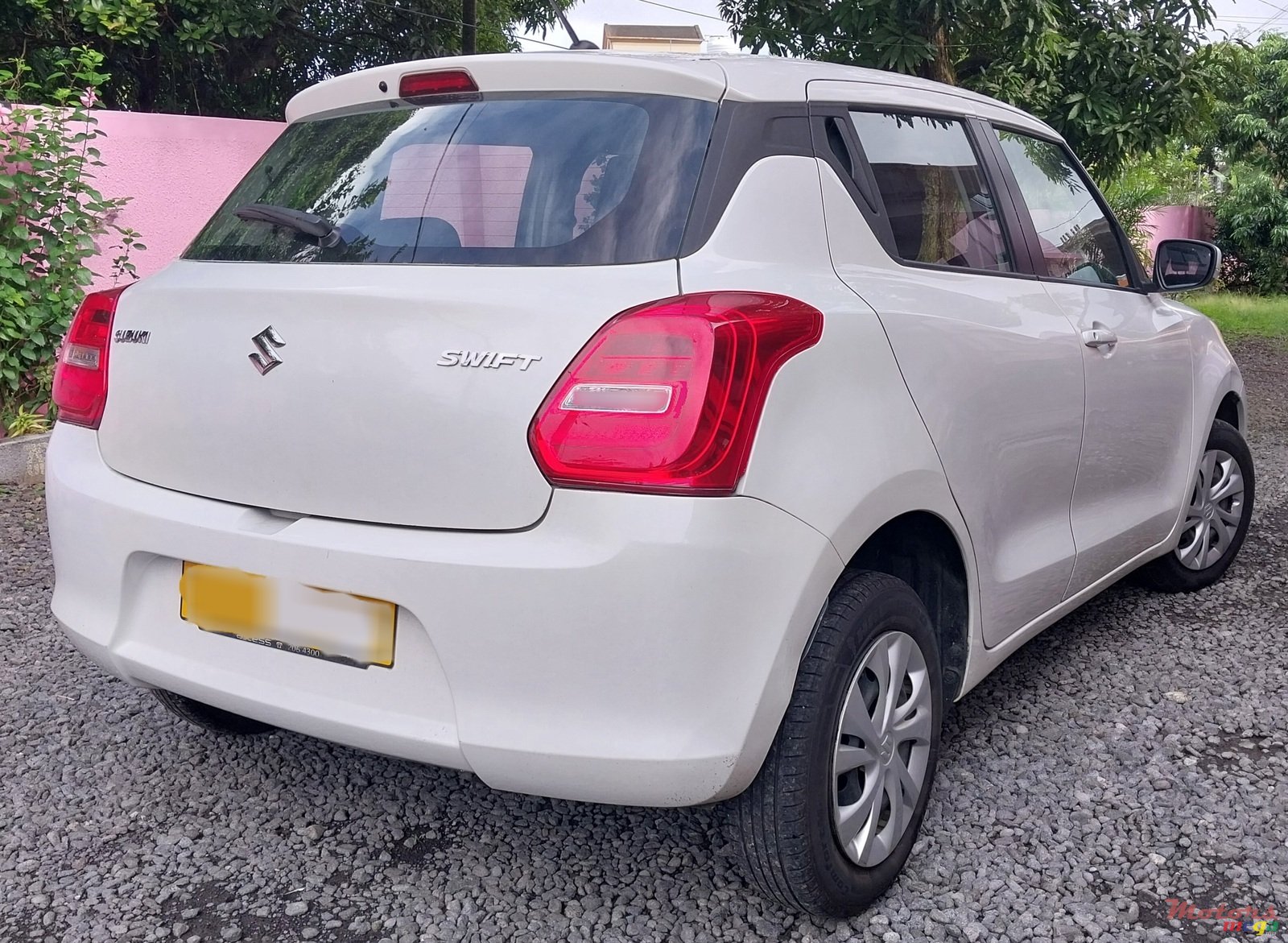 2018' Suzuki Swift photo #5