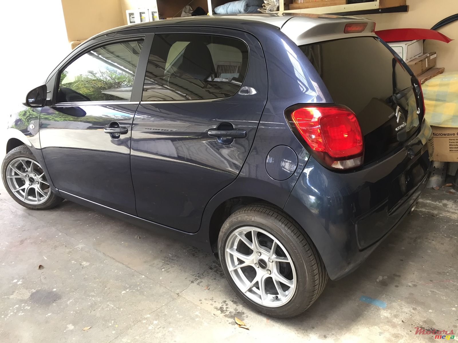 2017' Citroen C1 photo #5