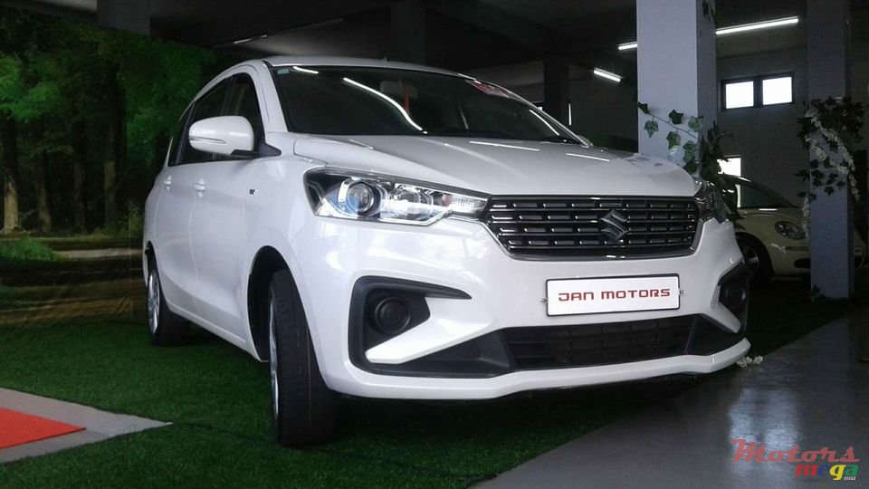 2019' Suzuki NEW ERTIGA photo #1