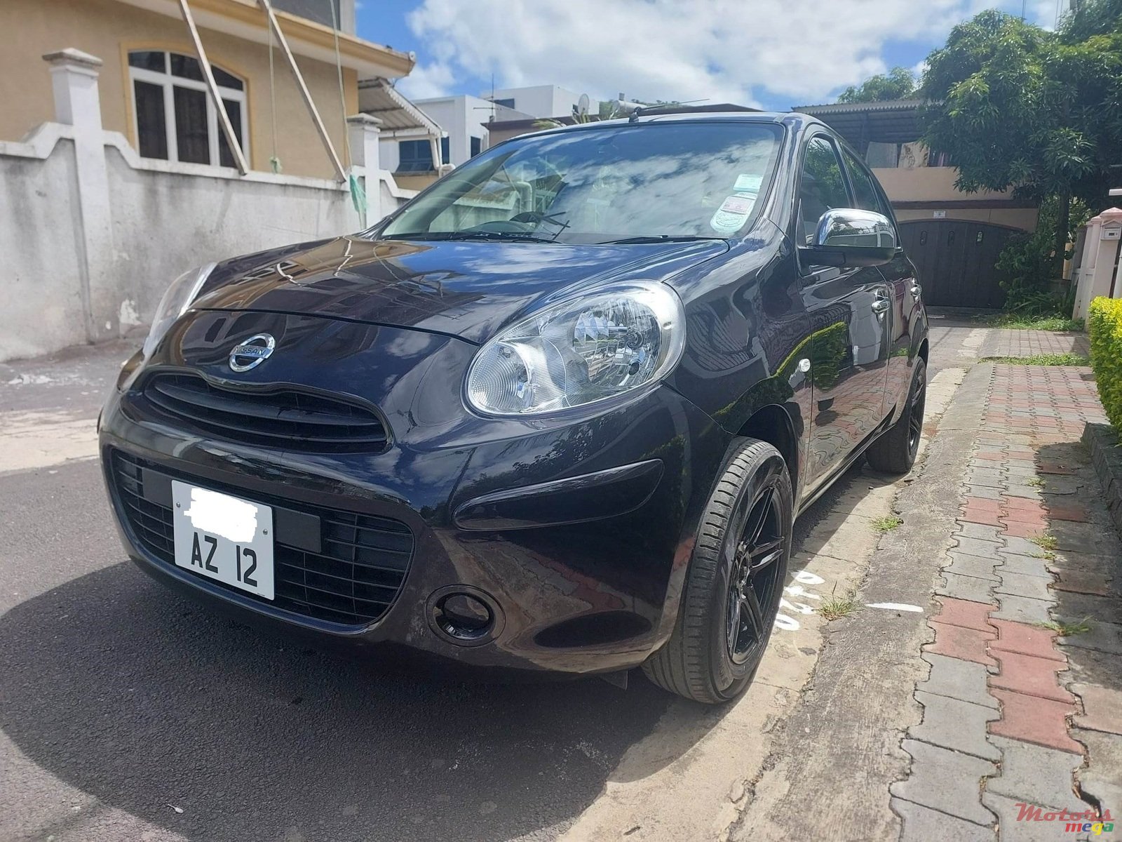 2012' Nissan March Ak13 photo #2