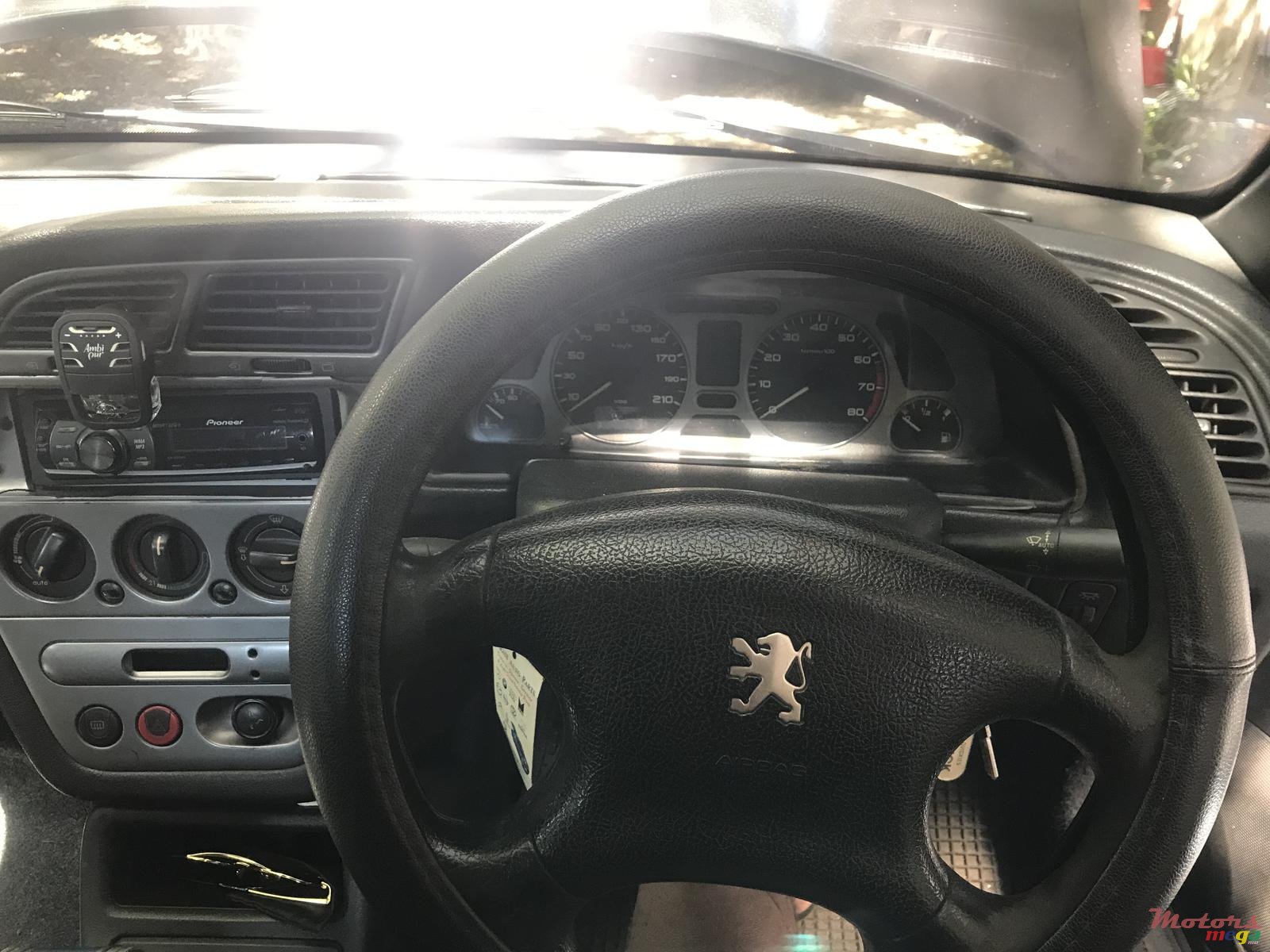 2001' Peugeot 306 photo #4