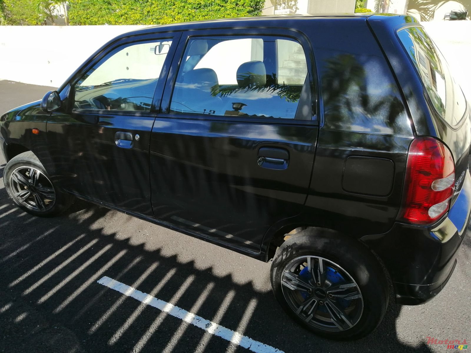 2009' Suzuki Alto photo #2