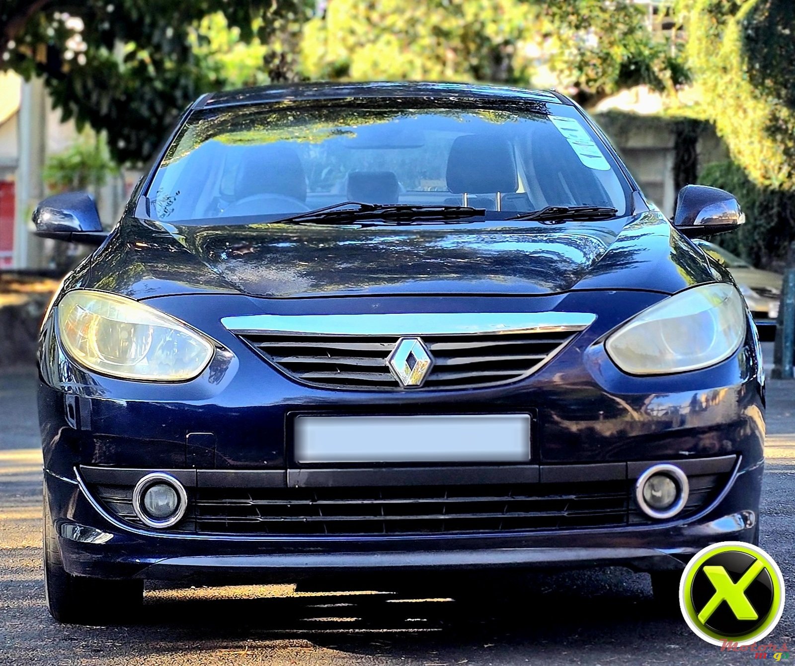 2012' Renault Fluence Automatic photo #1
