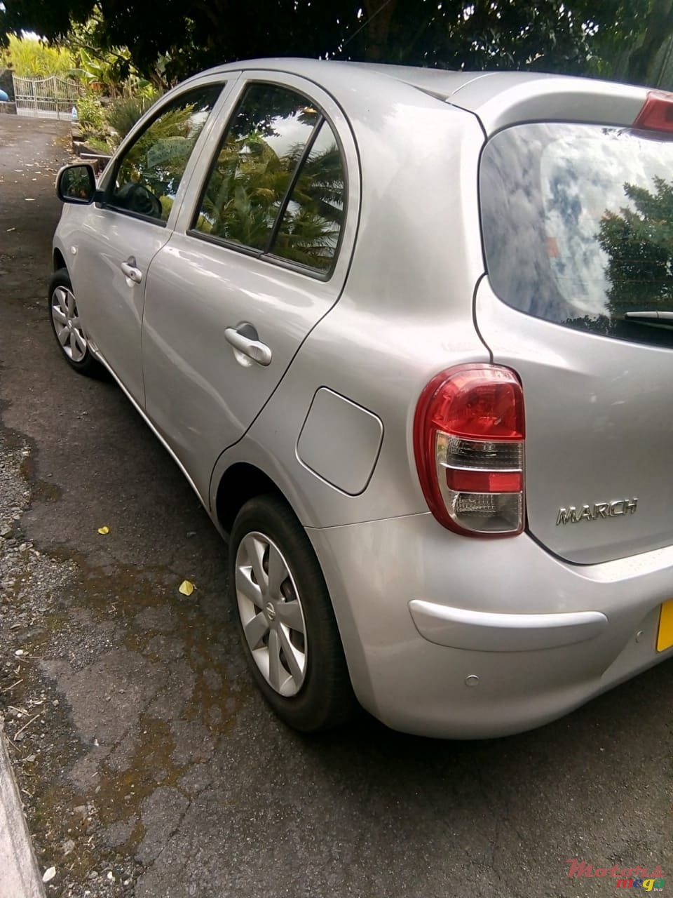 2011' Nissan March Ak 13 photo #4