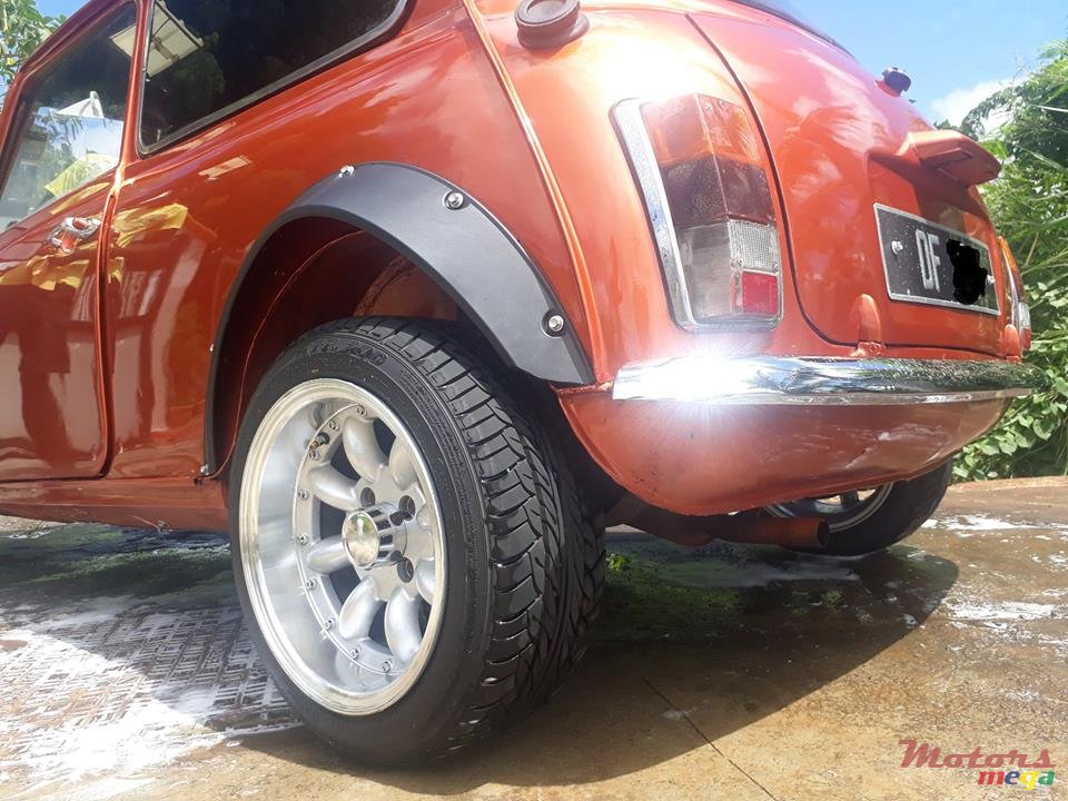 1989' MINI Austin photo #3