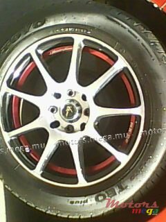 2009' Suzuki photo #2