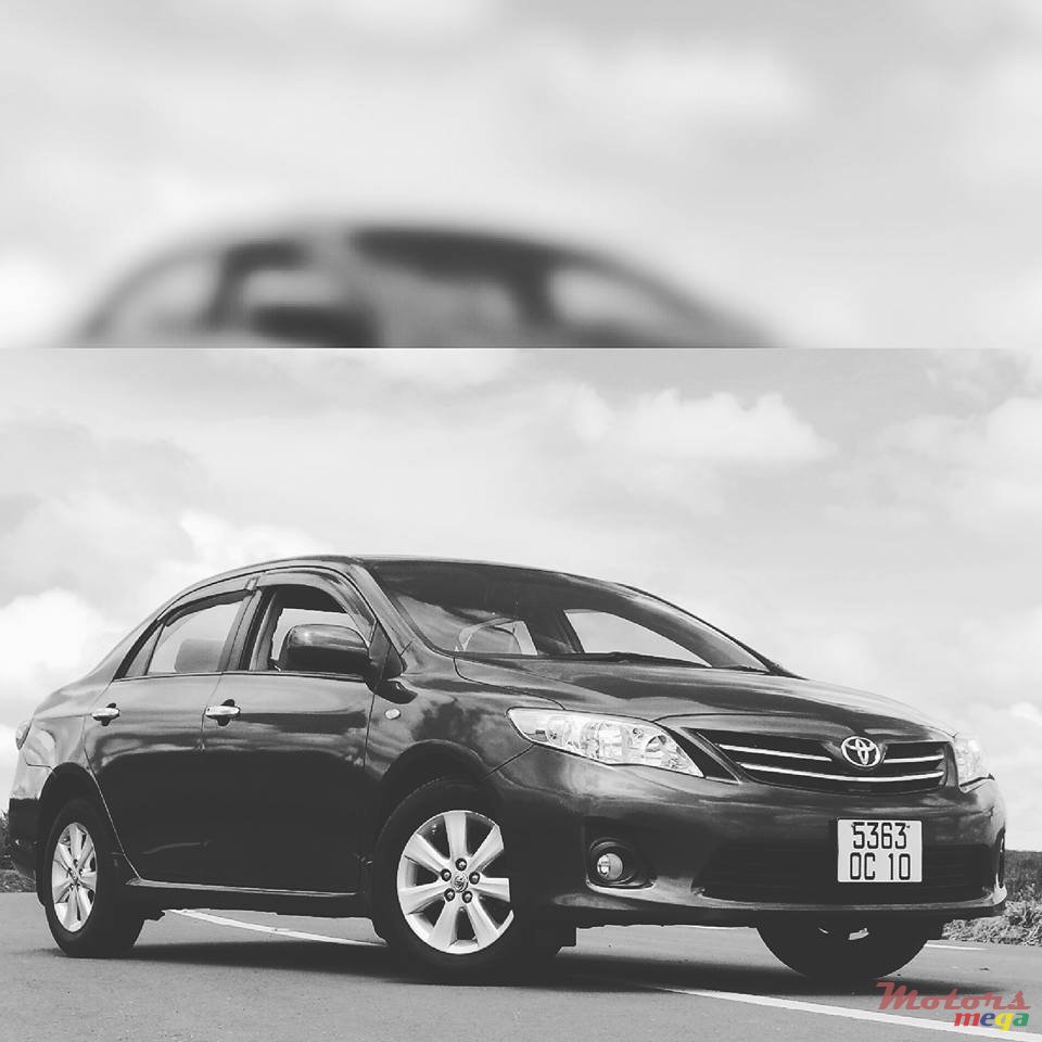 2010' Toyota Corolla photo #2