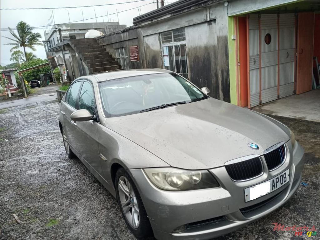 2008' BMW 320 photo #1