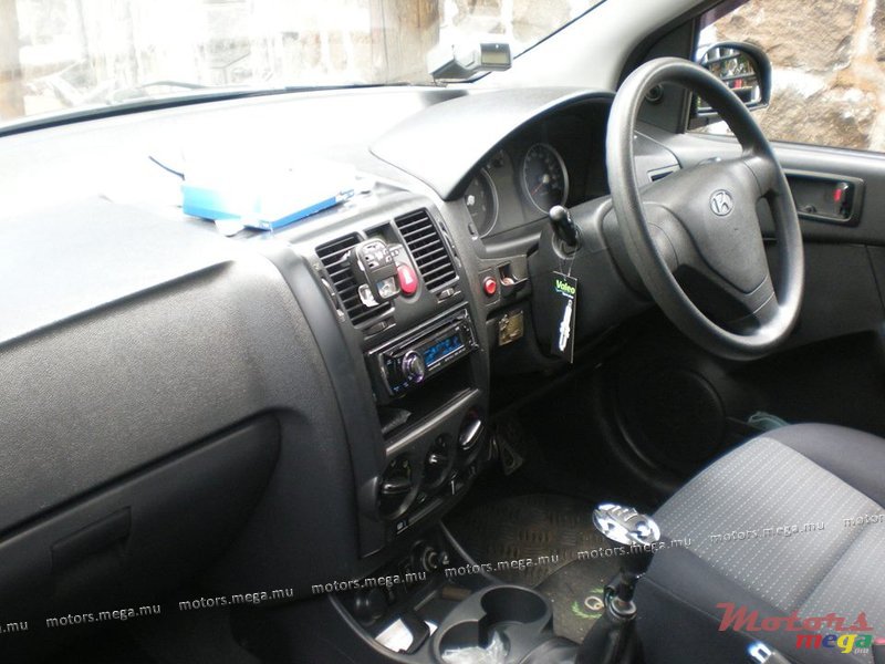 2005' Hyundai Getz hks air filter and compressor. photo #2