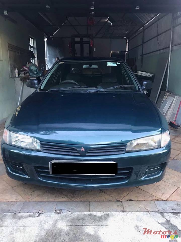 1996' Mitsubishi Lancer photo #1
