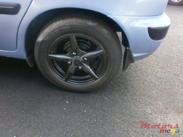 2005' Hyundai Matrix photo #4