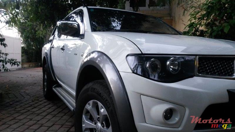 2010' Mitsubishi L 200 Stage 3 - 250+BHP photo #4
