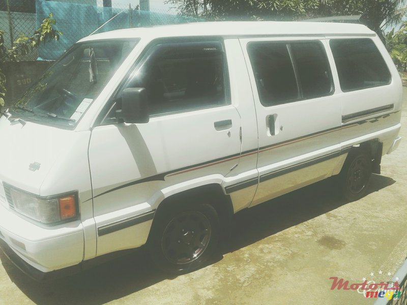 1989' Toyota Town Ace photo #2