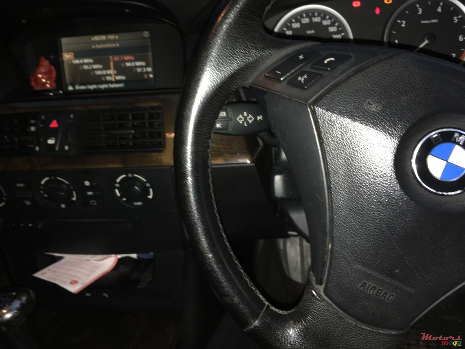 2004' BMW 520 photo #5