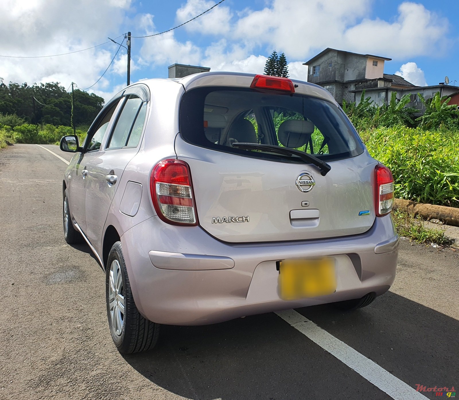 2011' Nissan March photo #5