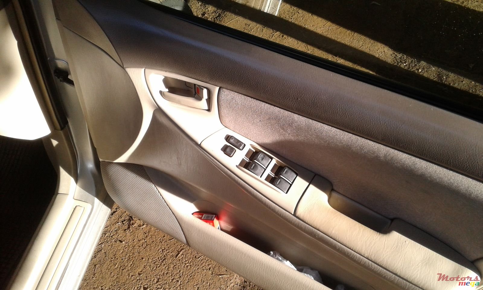 2001' Toyota Corolla photo #4