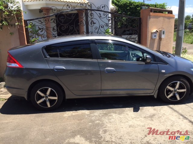 2011' Honda Insight photo #1