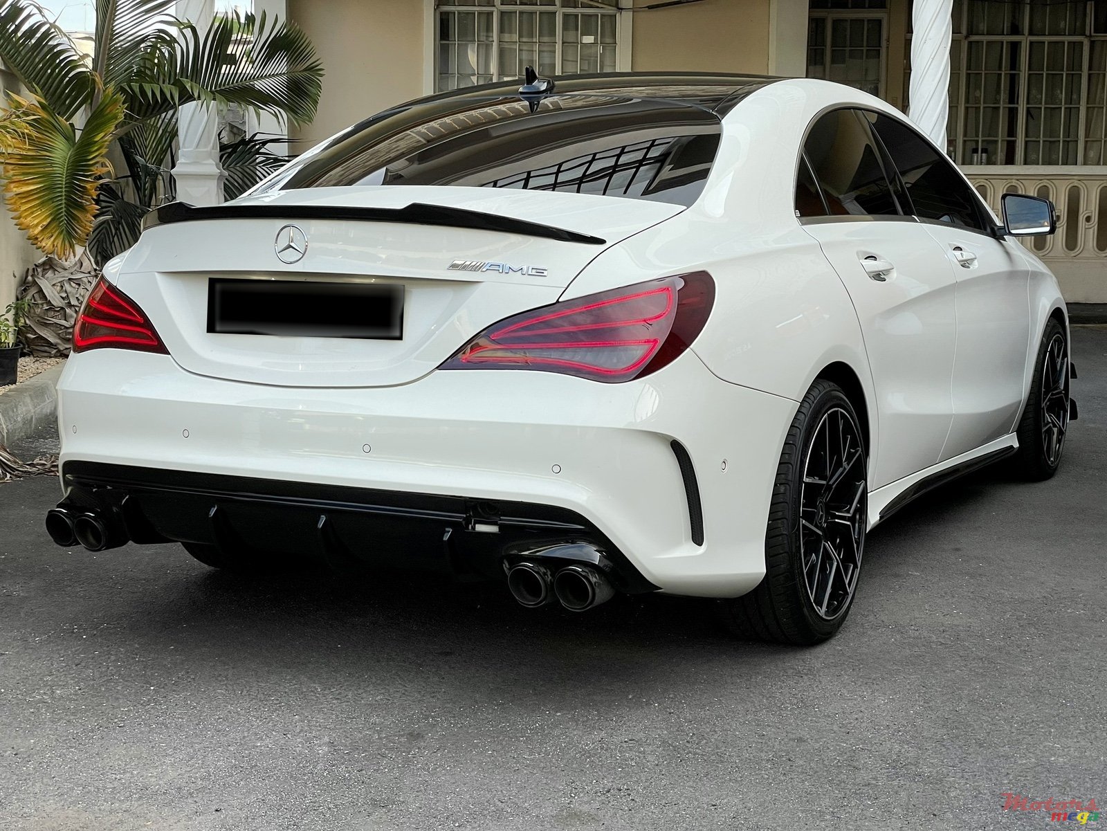 2014' Mercedes-Benz CLA 180 photo #4