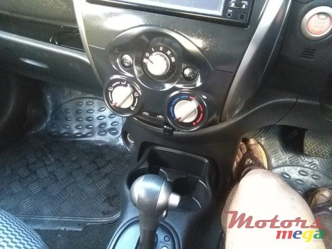 2014' Nissan March photo #5