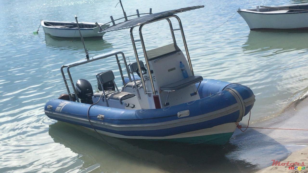 2010' Zodiac photo #4