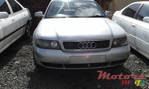 1998' Audi A4 photo #1