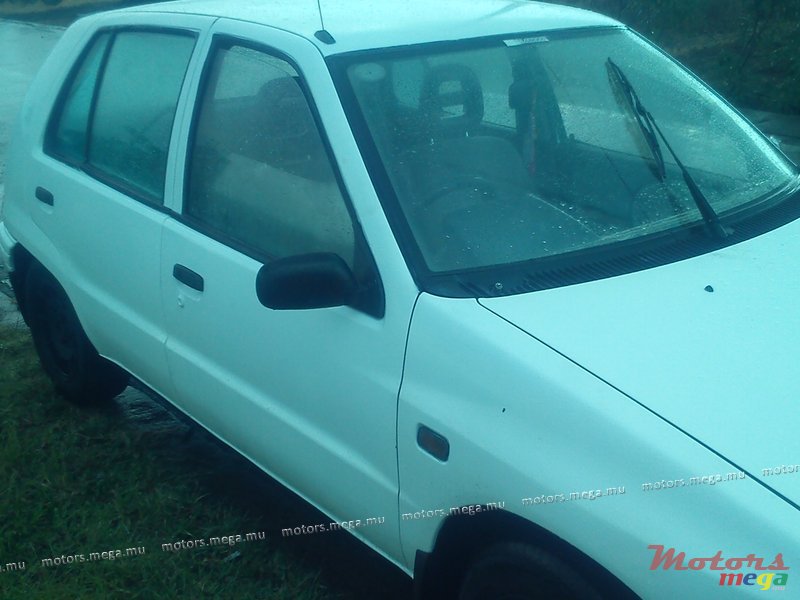 1991' Daihatsu Charade photo #1