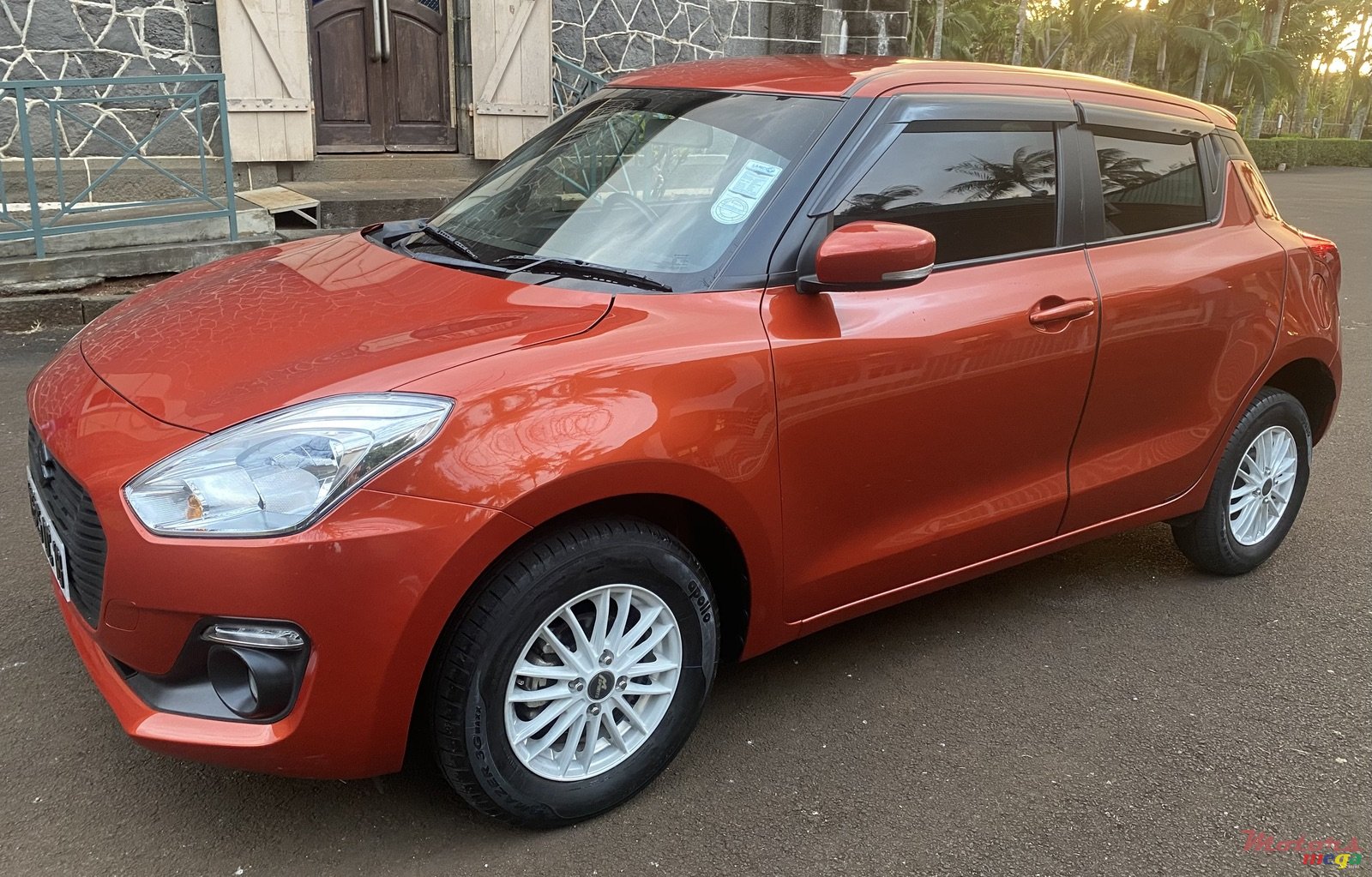 2018' Suzuki Swift Automatic photo #4