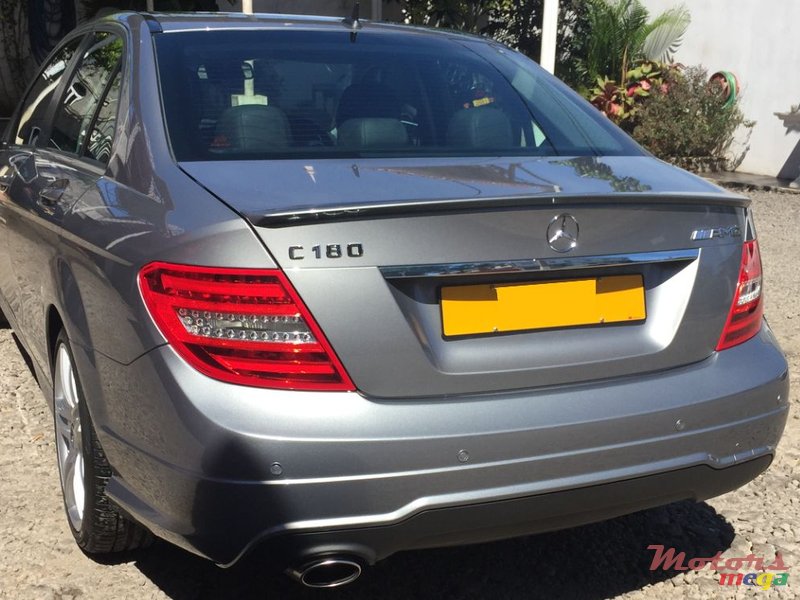 2012' Mercedes-Benz C-Class AMG photo #2