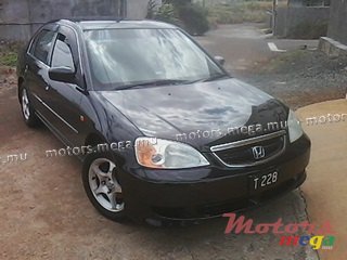 2003' Honda Civic vtec photo #1