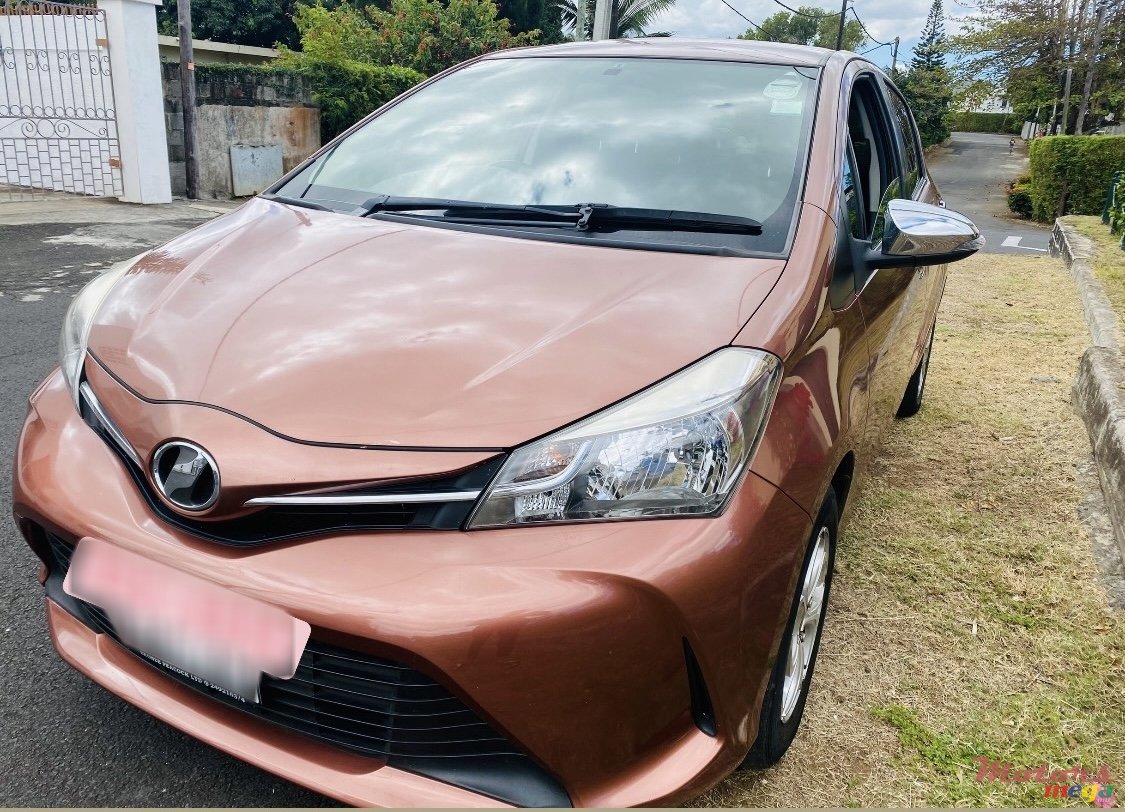 2014' Toyota Vitz Special edition photo #2