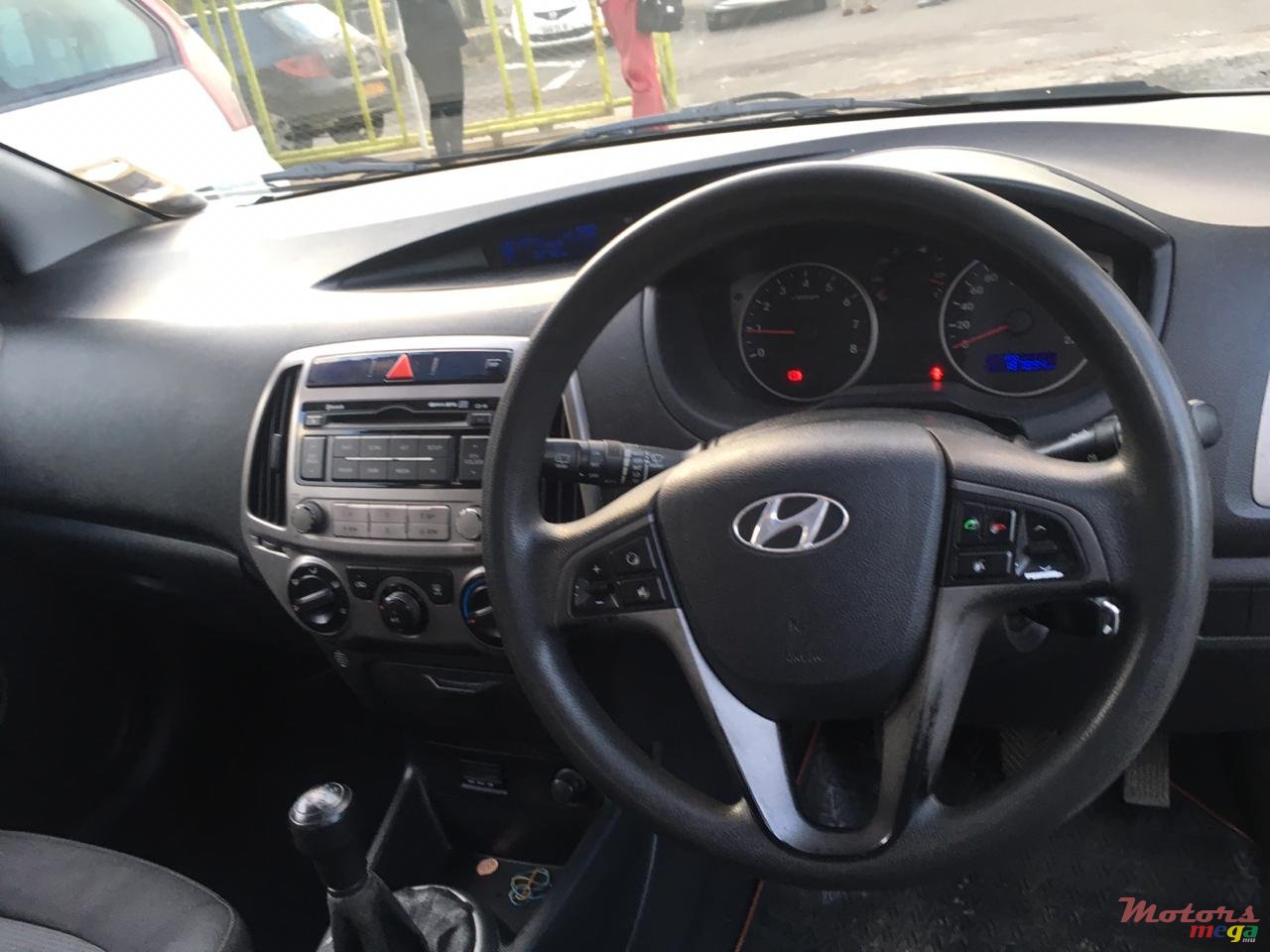 2013' Hyundai i20 photo #7