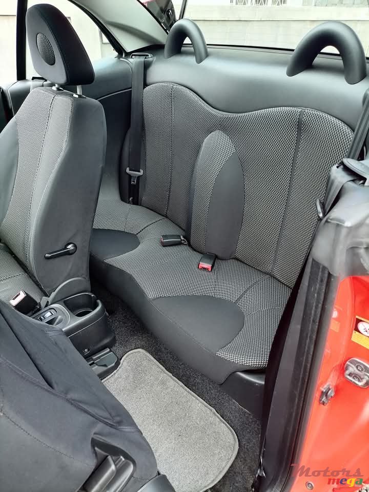 2008' Nissan Micra Convertible photo #5