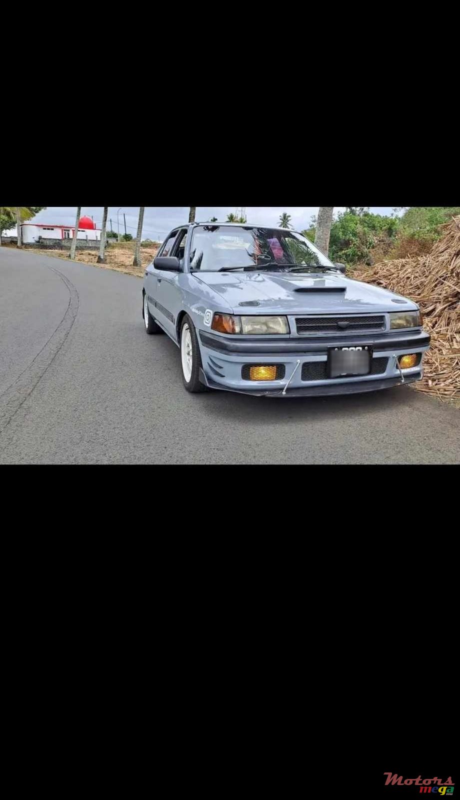 1989' Mazda 323 photo #4