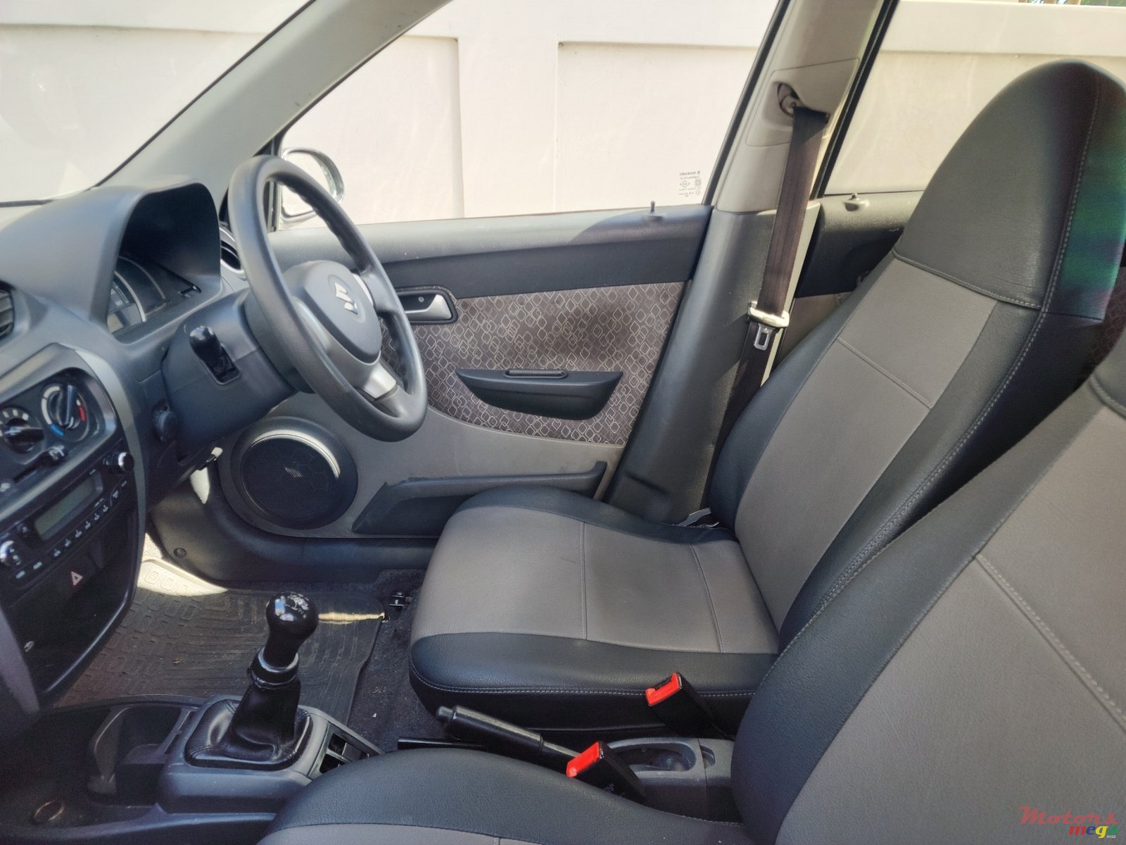 2017' Suzuki Alto 800 photo #2