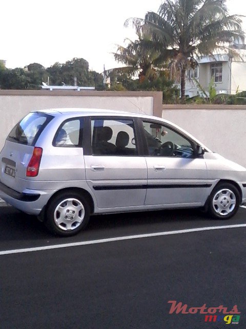 2004' Hyundai Matrix photo #2