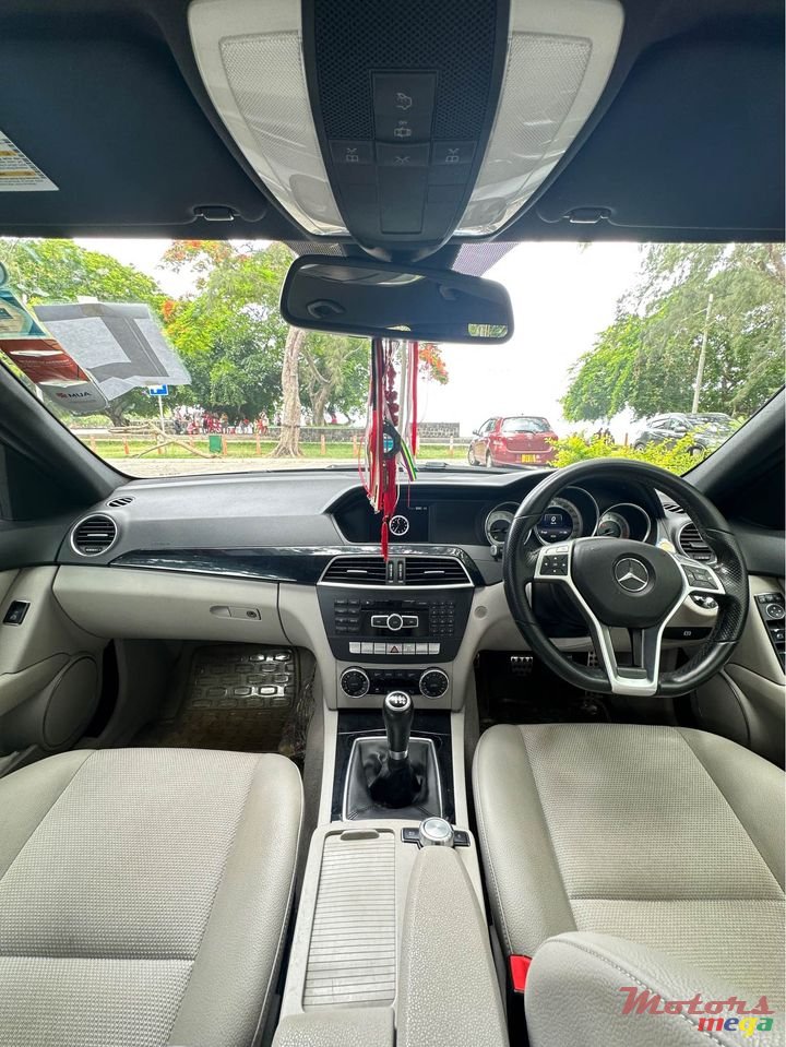 2013' Mercedes-Benz AMG photo #3