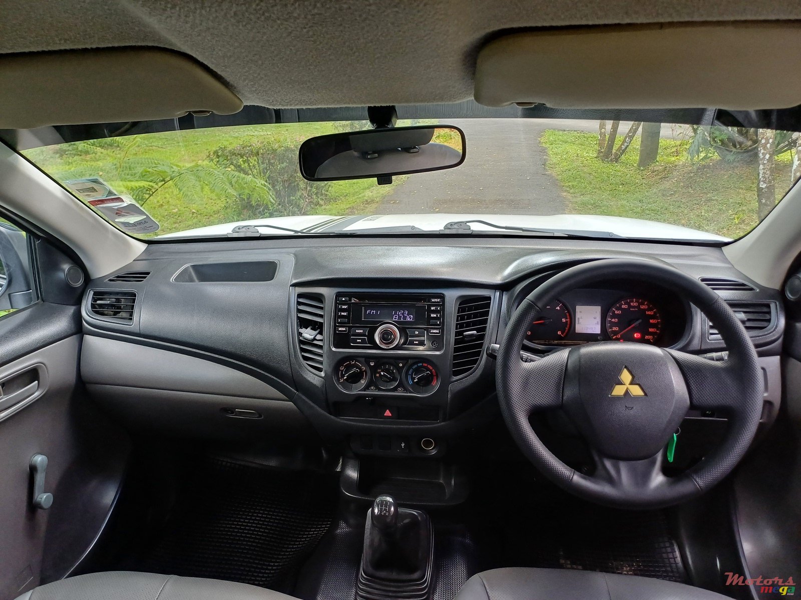 2018' Mitsubishi L 200 SPORTERO photo #6