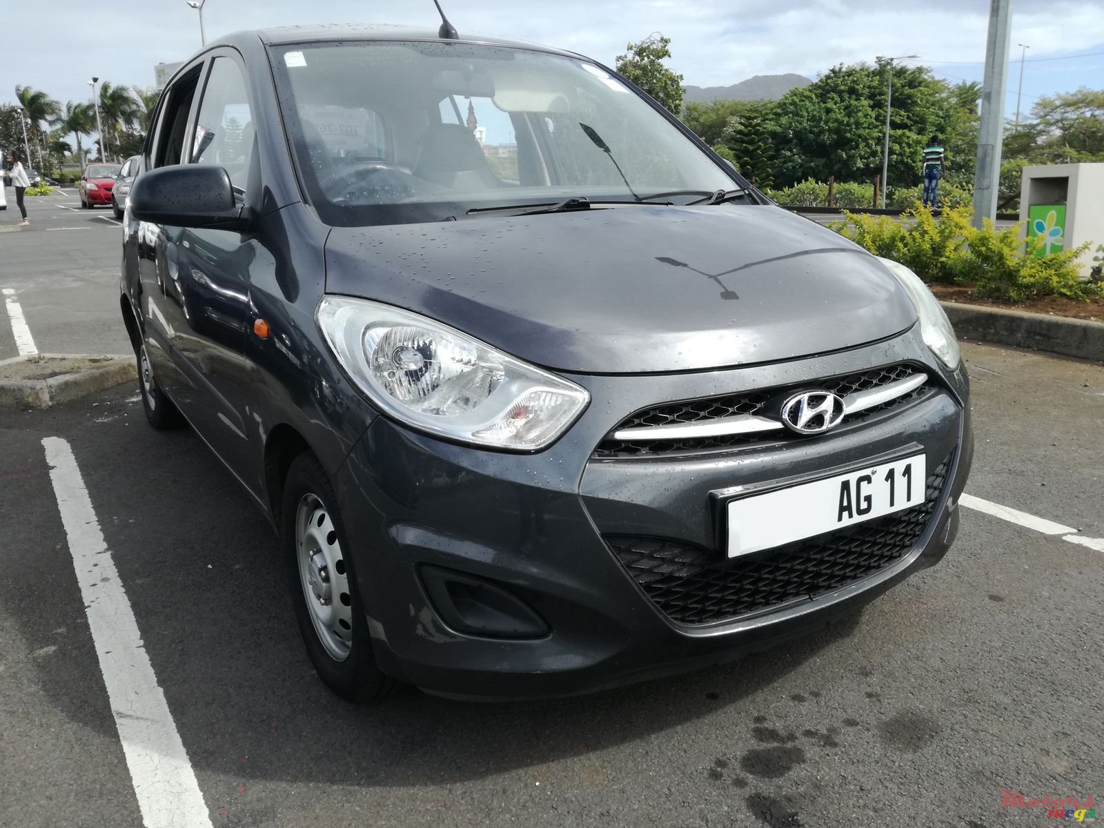 2011' Hyundai i10 photo #1