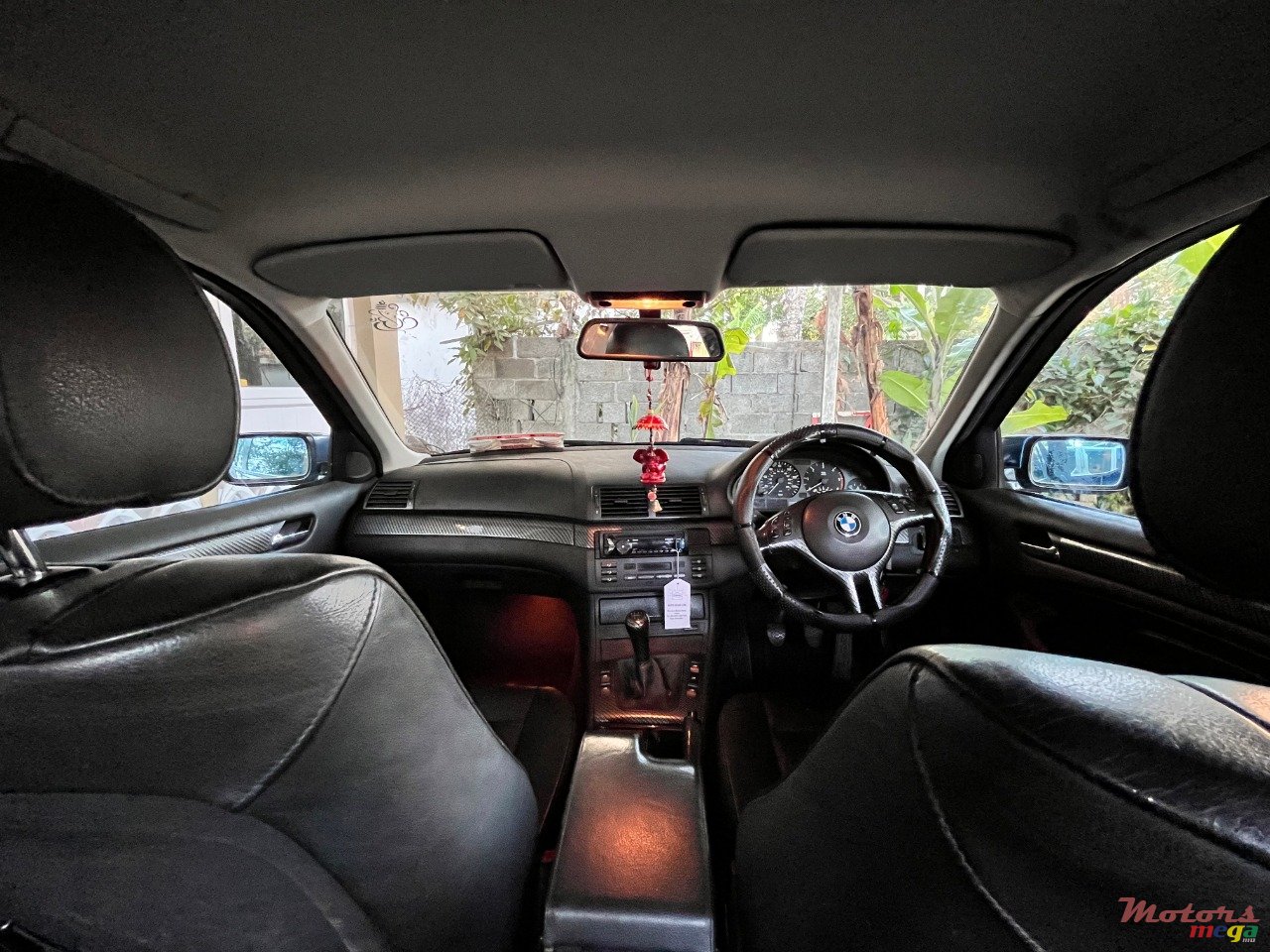 2002' BMW 320 photo #2