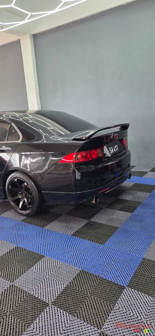 2005' Honda Accord cl 7 photo #3