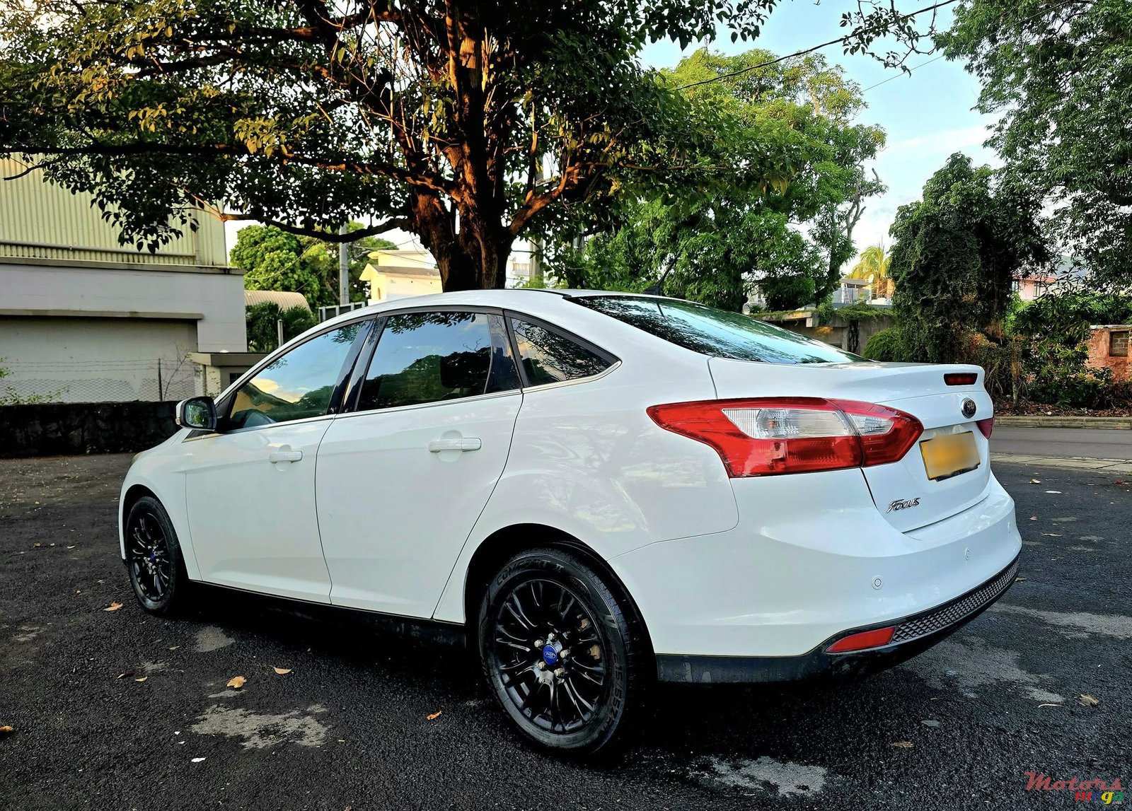 2016' Ford Focus photo #4