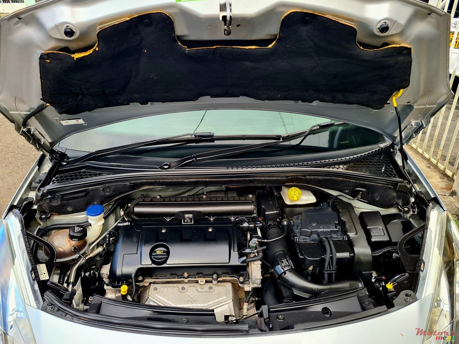 2016' Citroen DS3 photo #6