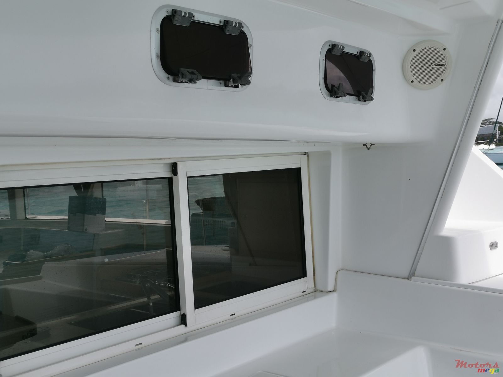 2008' Lagoon photo #7