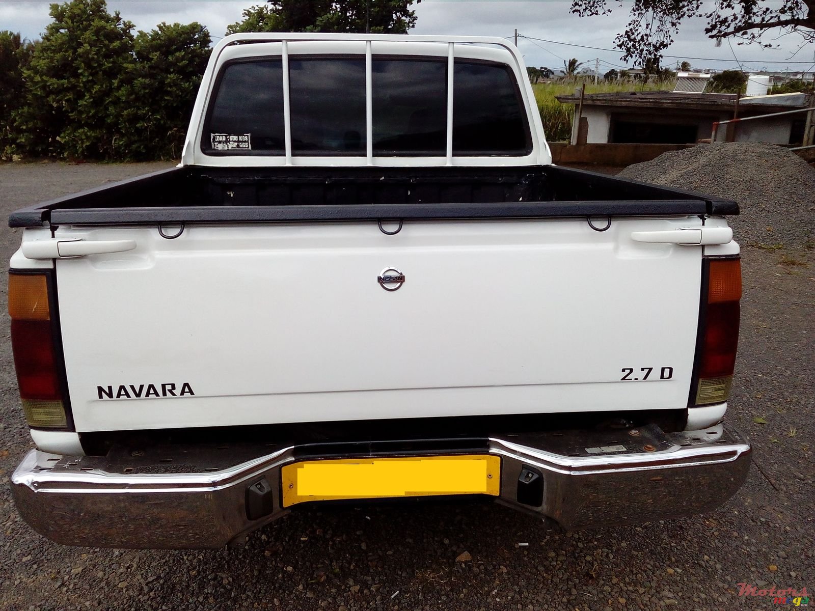 1999' Nissan Navara photo #7