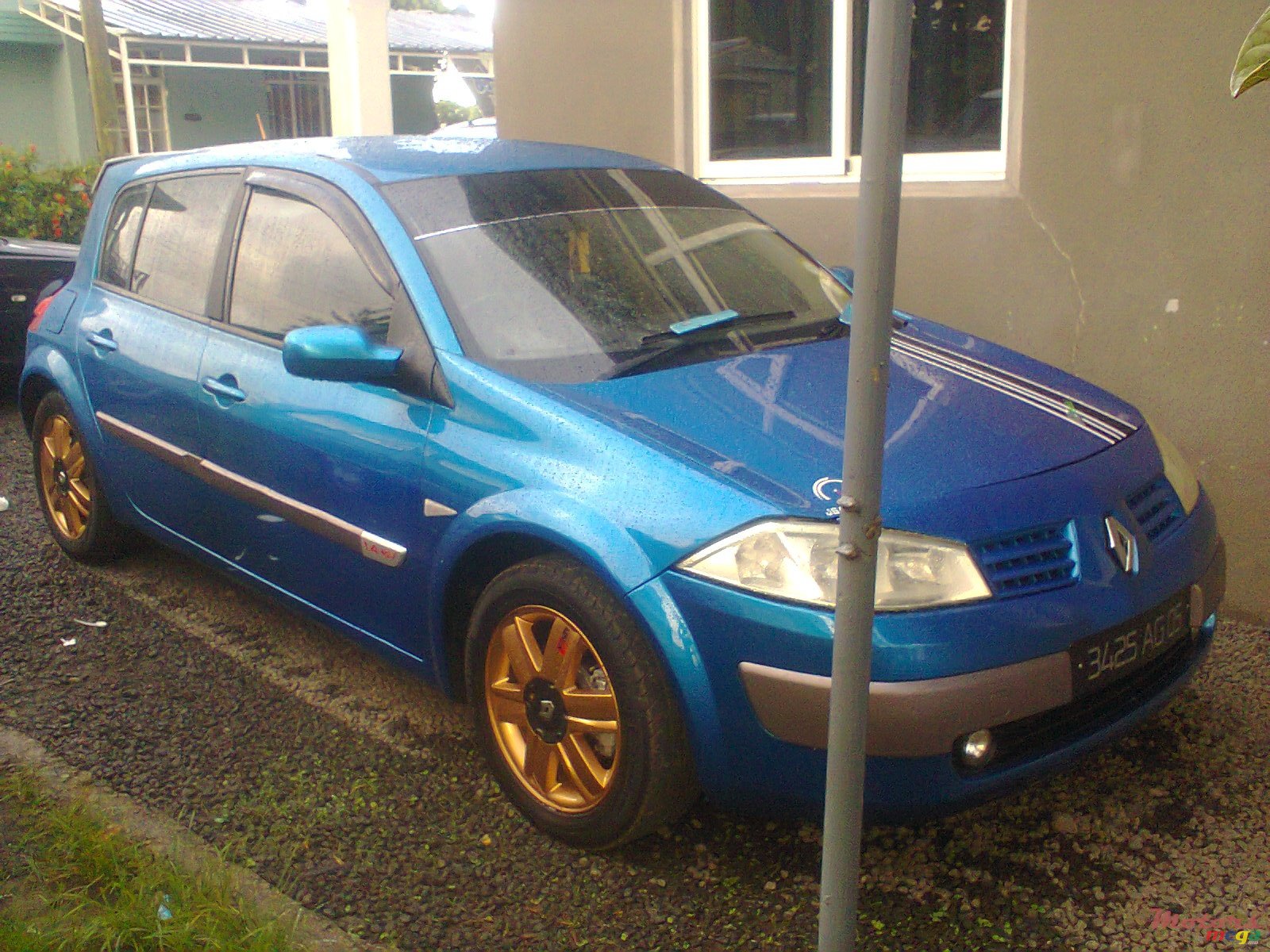 2005' Renault Megane photo #1
