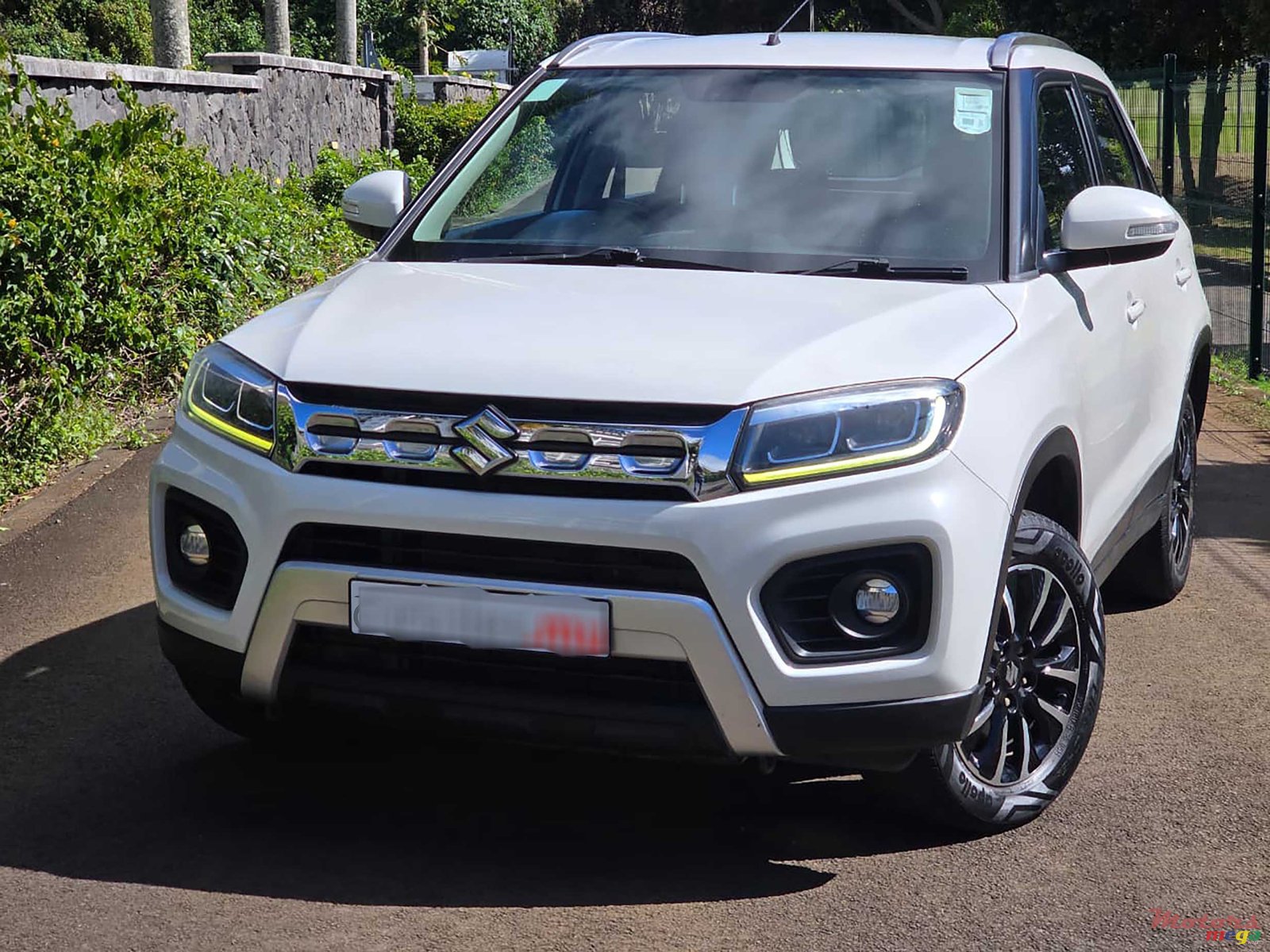 2022' Suzuki Vitara Brezza photo #1